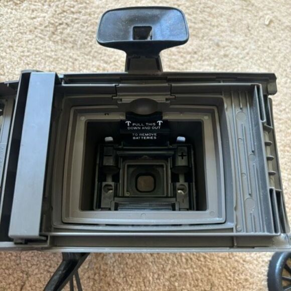 Polaroid Colorpack II Land Camera *Not Tested* - Picture 7 of 8